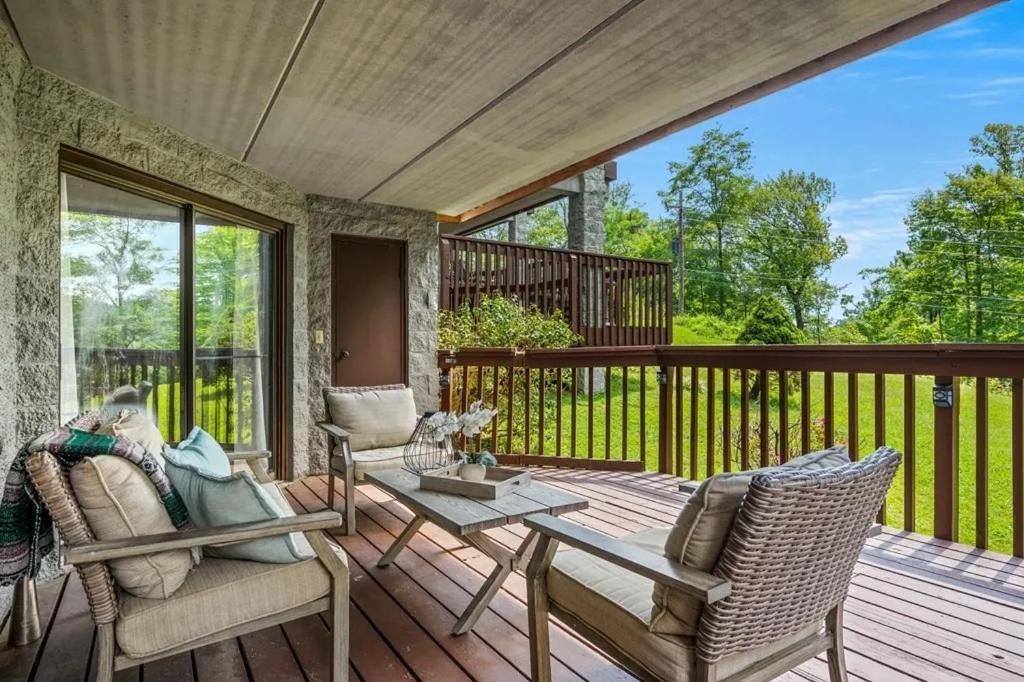 Views & Fireplace - Minutes To Gburg And Ober - Condo Gatlinburg Exterior foto