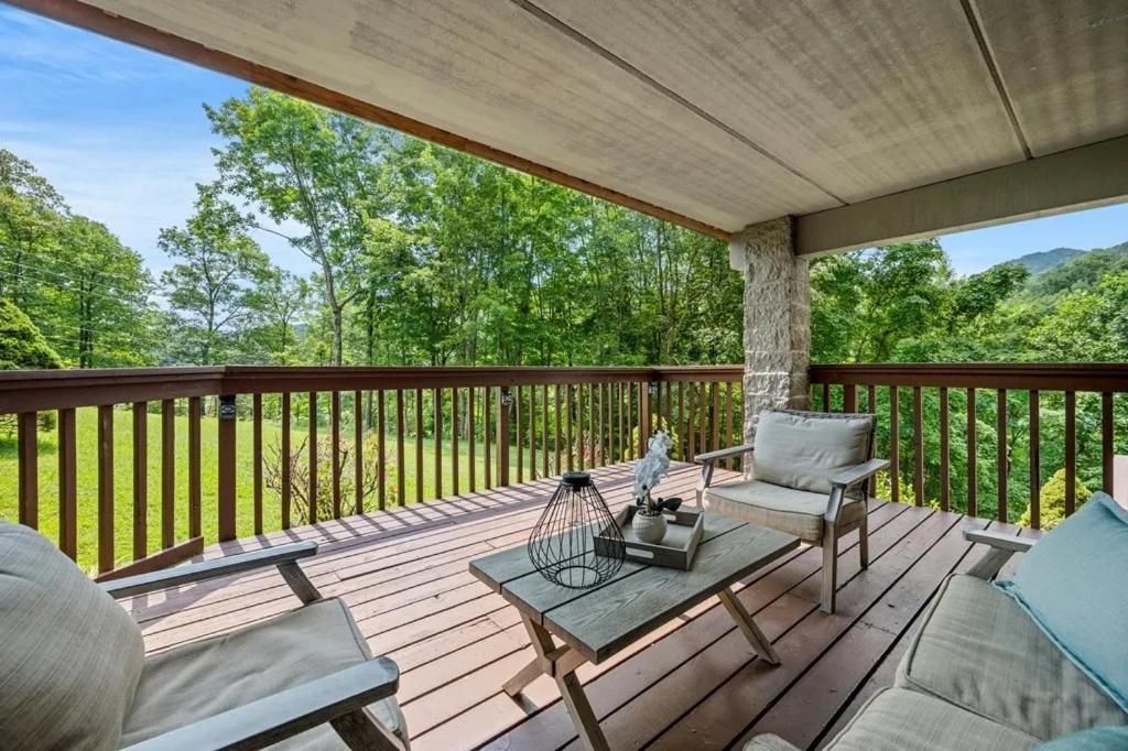 Views & Fireplace - Minutes To Gburg And Ober - Condo Gatlinburg Exterior foto